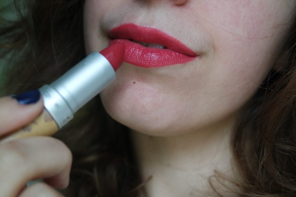 rouge a levre couleur caramel