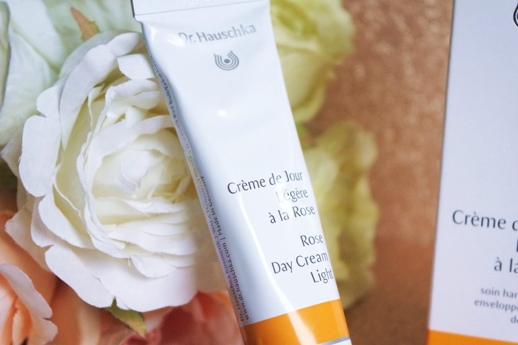 crème jour légère rose dr. Hauschka