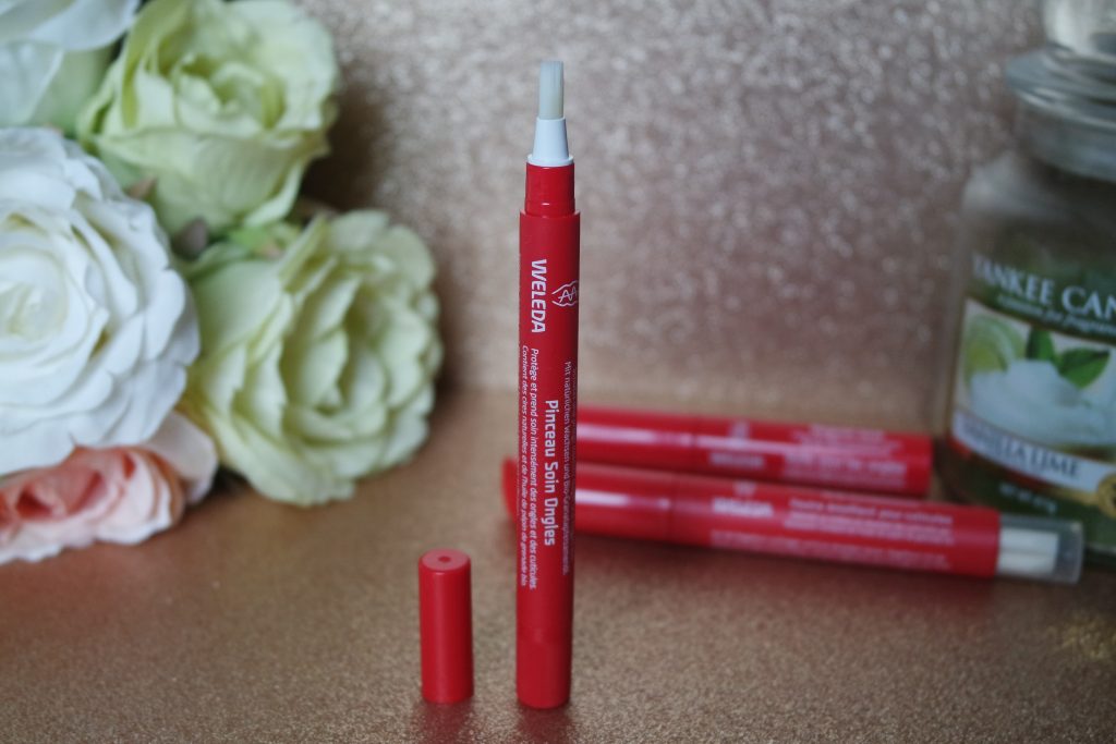 pinceau soin ongles Weleda
