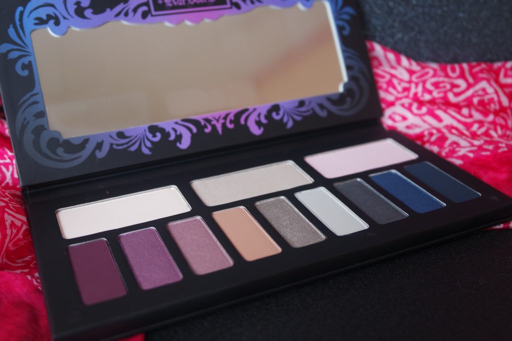 Chrysalis palette kat von D 