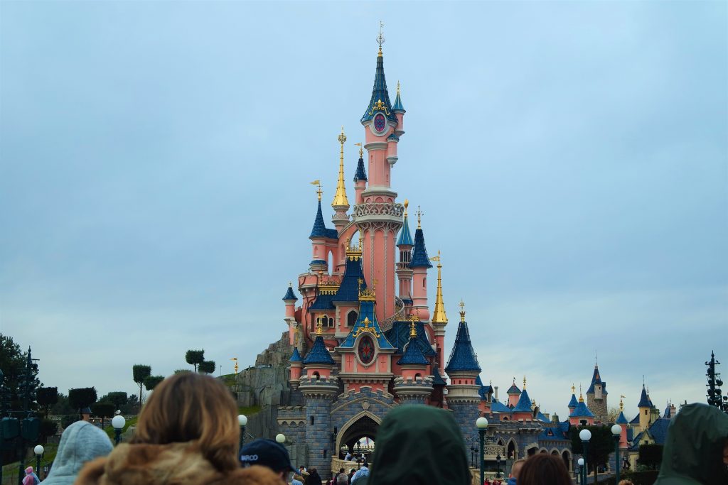 disneyland paris chateau de la belle au bois dormant