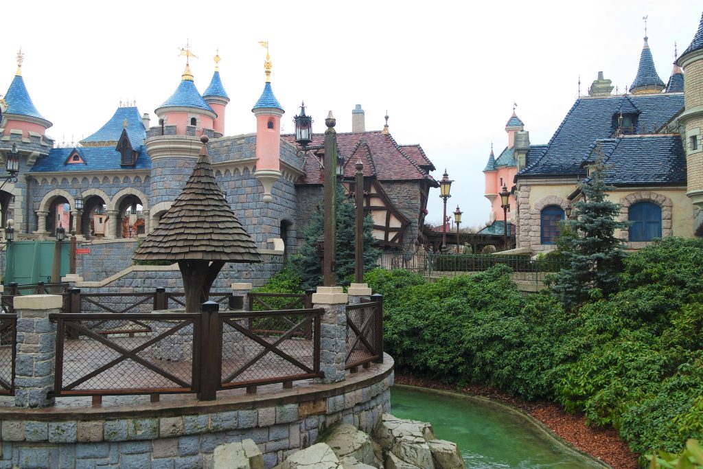 disneyland paris chateau village