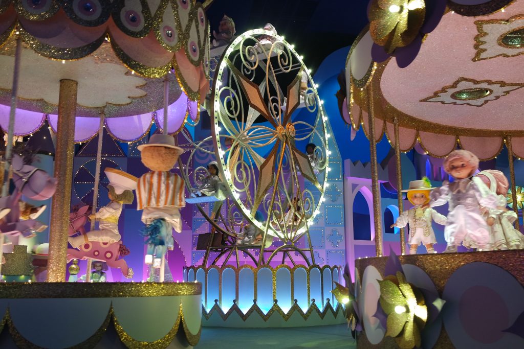 it's a small world disneyland paris