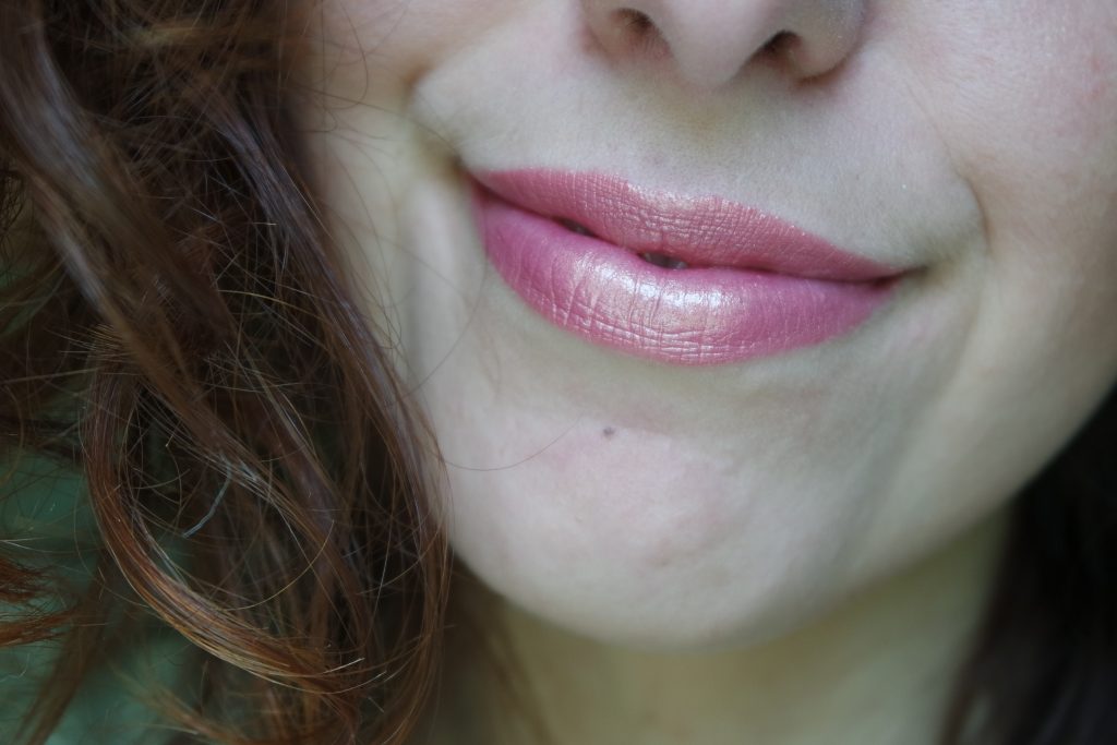 Couleur Caramel Twist and lips rose nacré