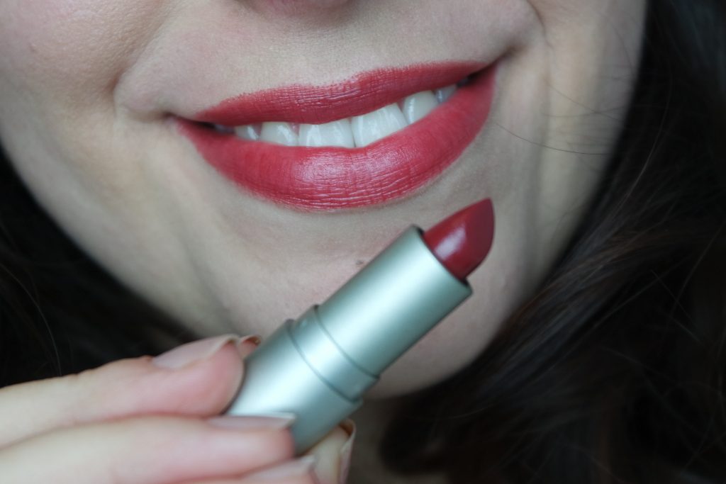 femme fatale rouge à lèvre lipstick ilia beauty