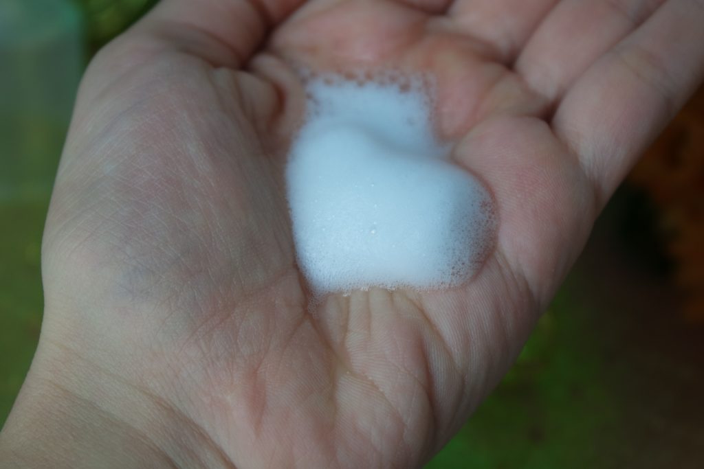 mousse nettoyante visage fg cosmetique texture