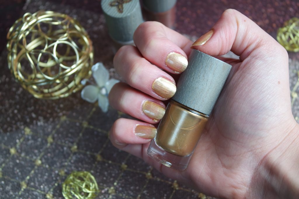 solar gold vernis 10 free boho green vegan