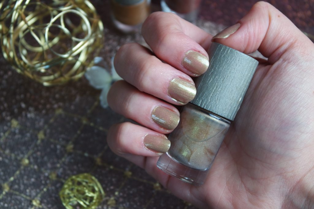 vernis Boho Greeen sand vernis 10 free