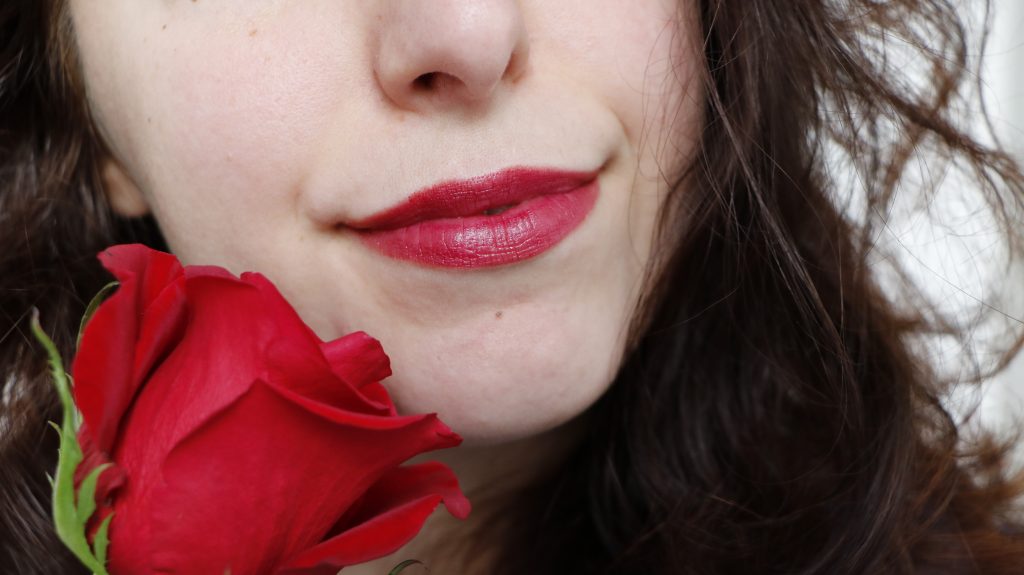 freedom rouge à lèvre boho green swatch rendu revue