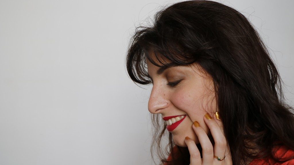 maquillage conventionnel marron doré semi sweet too faced kat von D bachelorette