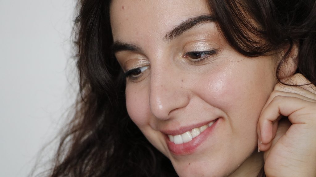 Maquillage rose bio ilia beauty