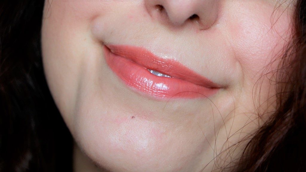 rouge à levres corail dr hauschka