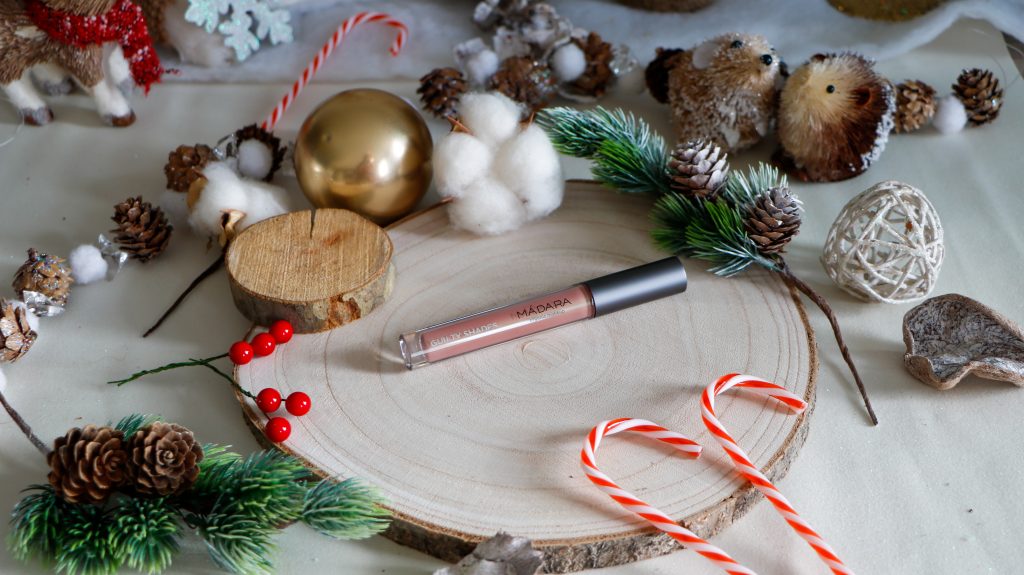 avis madara fard a paupiere lizard