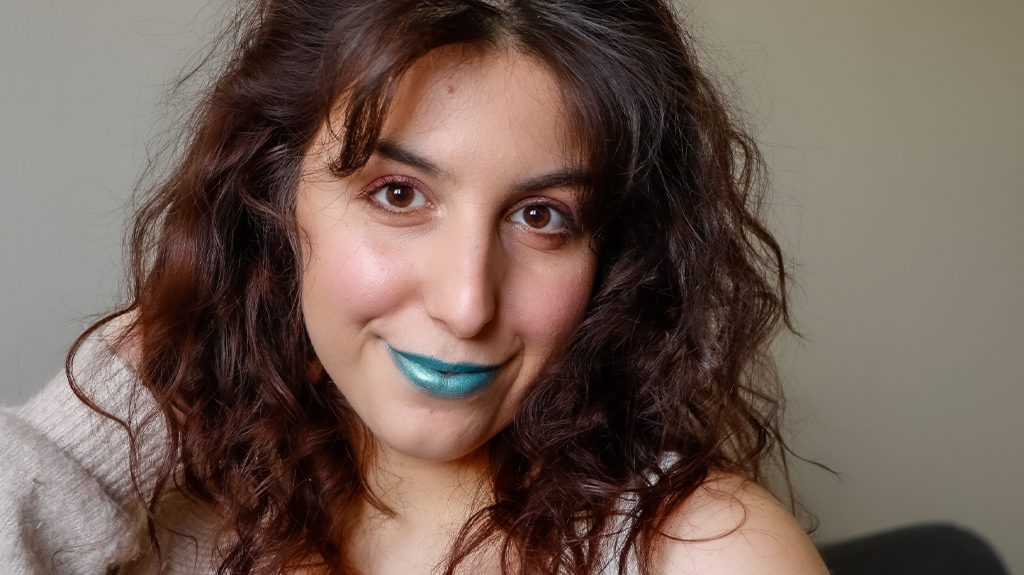 Lovinah-beauty-palette-all-tigers-rouge-à-lèvres-bleu